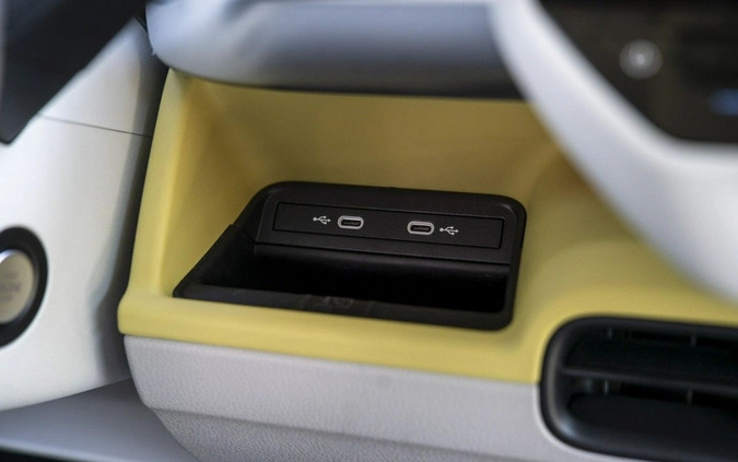 Volkswagen ID.Buzz cena 245877 przebieg: 8, rok produkcji 2022 z Polanica-Zdrój małe 667